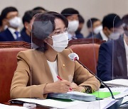 중기부 장관 "납품대금 연동제 법제화, 이달부터 논의"