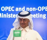 바이든 머쓱케 한 OPEC+ 대규모 감산.."사우디, 러시아 편에 선 것"
