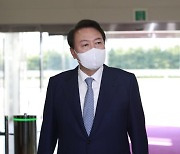 [속보]尹대통령 "여가부 폐지, 여성·가족·아동·사회적 약자 보호 강화 위한 것"