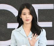 아이유 "'브로커' 제안 받고 배두나에 전화한 이유는.." [MK★BIFF현장]