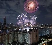 [포토] 3년만에 돌아온 '여의도 불꽃축제'
