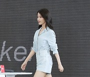 이지은 '각선미 뽐낸 청청 패션'[★포토]