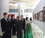 북한, 당창건 77주년 경축 제3차 전국조각·공예축전 개막