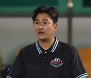 '뭉찬2' 강칠구, 김남일에 완벽 빙의..진공청소기급 활약 공개