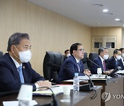 '北 미사일 대응' 긴급 NSC 상임위..안보리 결의 위반 규탄