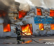 우크라 경찰 "키이우서 최소 5명 사망, 12명 부상(상보)