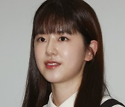 '학폭' 의혹 박혜수 "촬영 당시 정신적으로 건강하지 못해..상황 피하지 않겠다"