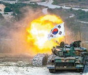 중동서도 "韓 무기체계 벤치마킹".. K방산, 4대 수출국 진입 목표[인사이드&인사이트]