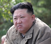 김정은 "핵전투무력 백방 강화" ..잇단 미사일 도발에 한반도 정세격화