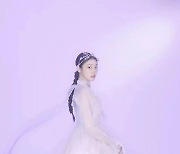 '♥︎고우림' 김연아, 결혼식 미리보기? 순백의 시스루 한복 완벽 소화