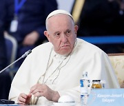 "세계 위협한 핵전쟁 기억해야"  프란치스코 교황, 푸틴에 촉구