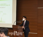 60돌 맞은 韓최초 산업기지 '울산공업센터'.."제2 산업수도로 비상"