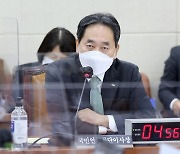 연금, 낸 만큼 더 받는 '소득비례'로 가나