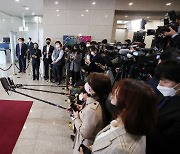 尹, '친일국방' 공세에.."핵 위협 앞에서 어떤 우려가 정당화되냐"