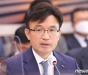 "코레일 계열사 직원들, 반나절 근무하고 정상 월급받아"