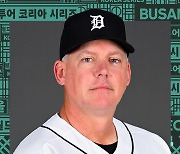 '사인 훔치기' 방관 감독, MLB 월드투어 사령탑으로 한국 온다