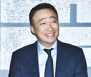 '리멤버' 이성민 "80대 노인 연기, 목디스크 걸린 듯"