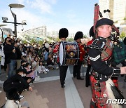 영국 군악대 공연 '시선집중'