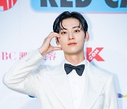 황민현,'케이콘 재팬을 마무리 하며' [사진]