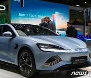 中 장악한 BYD, 3분기도 순익 폭증..이제 유럽 간다