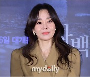 '자백' 김윤진 "소지섭 상대역으로 만나 하루하루가 즐거웠다"