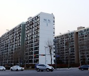 The Symbol of Reconstruction in Gangnam: Seoul Passes Plan to Reconstruct Eunma Apartment into a Complex with Buildings up to 35 Stories Tall