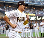 [속보] MLB가 인정했다, 김하성 내셔널리그 골드글러브 유격수 최종 후보