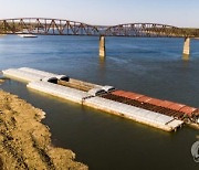 USA LOW WATER IN THE MISSISSIPPI RIVER SYSTEM