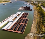 USA LOW WATER IN THE MISSISSIPPI RIVER SYSTEM