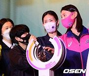 "뻥치고 있네" 김연경, 이소영에 '버럭' 식빵 언니가 돌아왔다[지형준의 Behind]