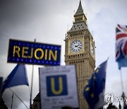 BRITAIN REJOIN EU MARCH