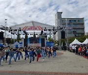 "동인천 북광장으로 오세요"..낭만시장 축제 이달 29~30일