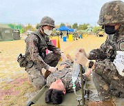 '공항에 화학탄' 육군 31사단 환자 이송 훈련