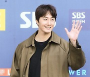 [포토] 정일우, '호수처럼 넓은 어깨'