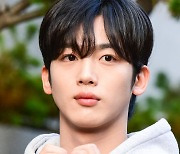 위아이 김요한,'완벽한 비주얼 여심 사로잡네' [사진]