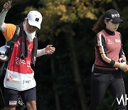 [Ms포토]장수연-김혜수 '출발'