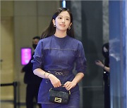 [MD포토] 아이브 안유진 '모델 같은 워킹'