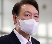 尹 "이태원 사고, 구급·치료에 만전" 긴급 지시