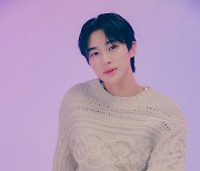 변우석 "오랫동안 꾸준히 운동하며 관리한 덕에 30대에 교복입고 연기" [인터뷰M]