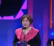 이금희 “프로그램명 말하기 힘들어”‥라디오 이태원 사고 추모[종합]