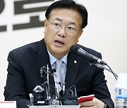 정진석 “지금은 추궁 아닌 추모의 시간…사회 안전망 재점검”