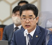 국세청장, 이태원 참사 긴급대책회의…유족·부상자 세정 지원