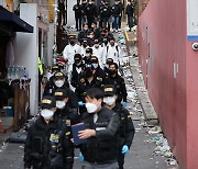 [사설] 사각지대 ‘주최자 없는 축제’, 인파 관리 매뉴얼 시급하다