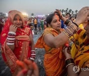 INDIA CHHATH PUJA FESTIVAL