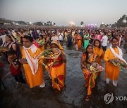 INDIA CHHATH PUJA FESTIVAL