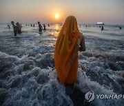 epaselect INDIA CHHATH PUJA FESTIVAL