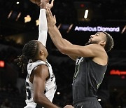 Timberwolves Spurs Basketball