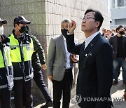 '수원 발발이' 거주지 찾은 화성시장