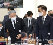 국방위 참석하는 이종섭 국방부 장관