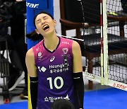 [포토] 아쉬운 김연경, 그게 왜~